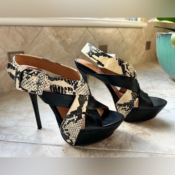 L.A.M.B Echo Snakeskin Platform Stiletto Heels Slingback Sandal Size 6.5 - Picture 5 of 6